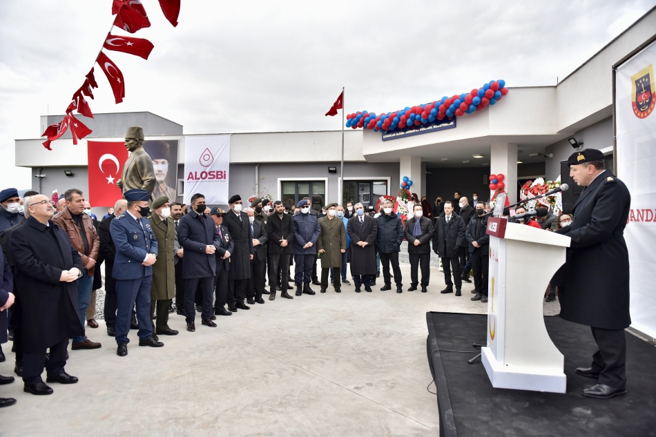 2022/02/1645821319_vali_kosger_lIzmir-in_yukselen_yildizi_aliaga-dir._aliaga-nin_gelecegi_Cok_parlakr_-8.jpg