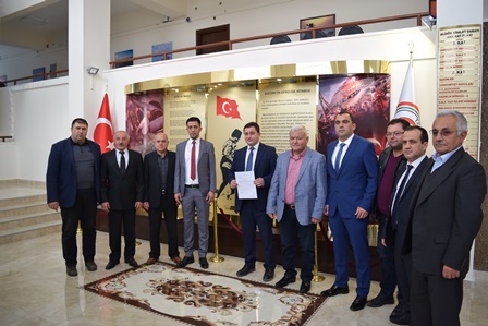 Baş­kan Salih Yi­yi­talp maz­ba­ta­sı­nı aldı!