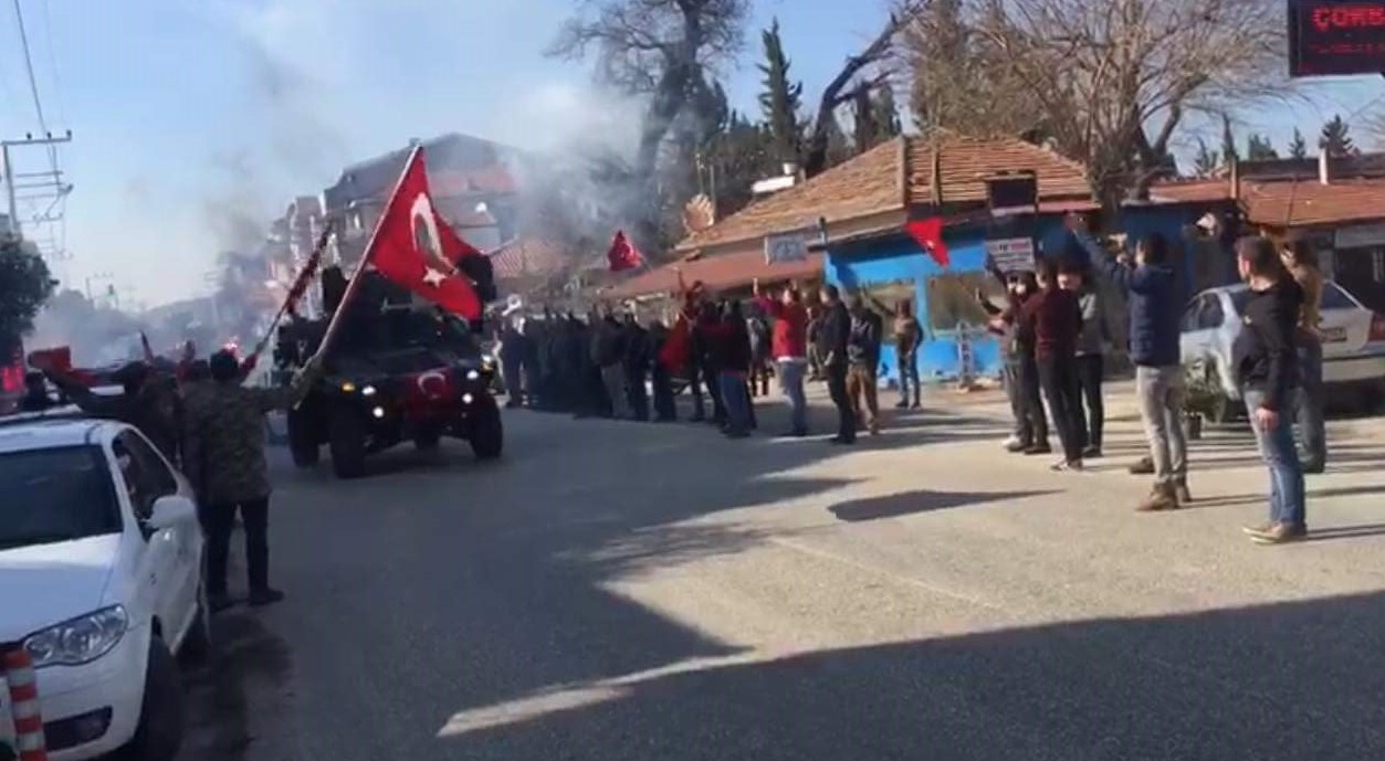 Mehmetçik Foça'dan Afrine böyle uğurlandı