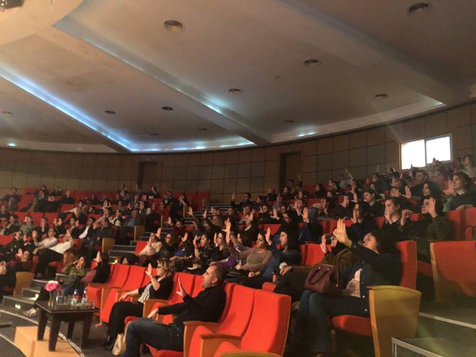 Aliağa'da Eğitimcilere "Sınıf Yönetimi" semineri verildi.