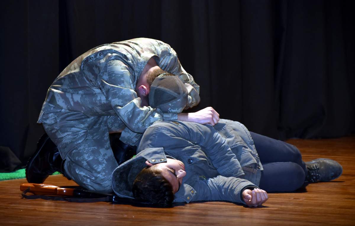 İSTİKLAL MARŞI'NIN KABULÜ VE MEHMET AKİF ERSOY ALİAĞA'DA ANILDI