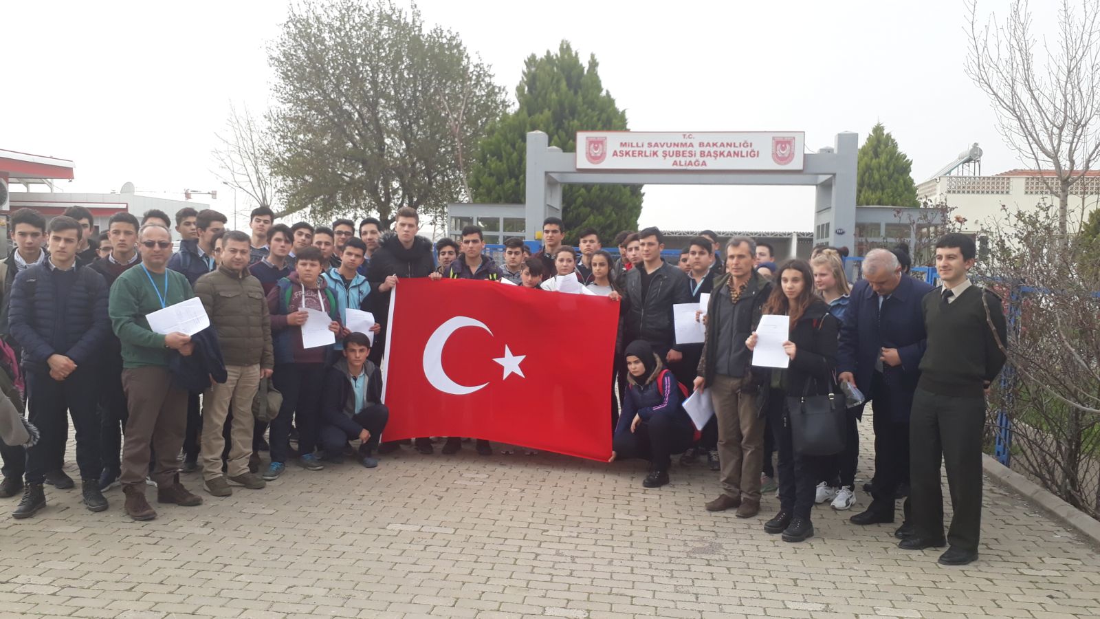Hamdi Başaran Mesleki ve Teknik Anadolu  Meslek Lisesi  Öğrencilerinden Afrin'deki  Askerlere Mektup