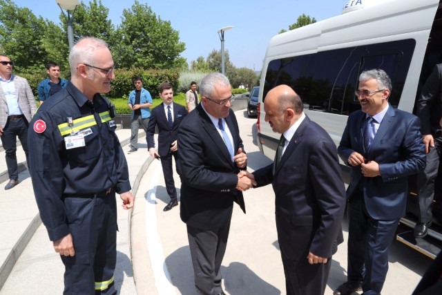 Başbakan Yardımcısı Işık Tüpraş,Ege Gazı Ziyaret Etti.