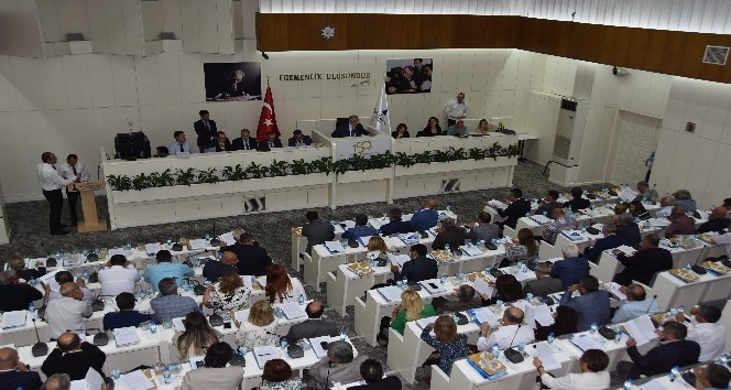 İzmir ulaşımında yeni tarifeler belli oldu