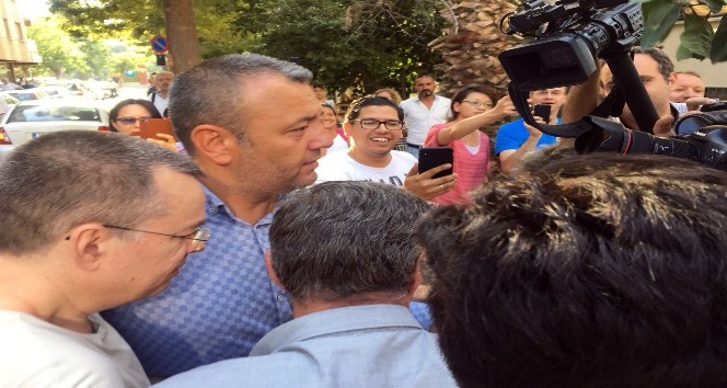 ABD'li Papaz Brunson, cezaevinden evine getirildi