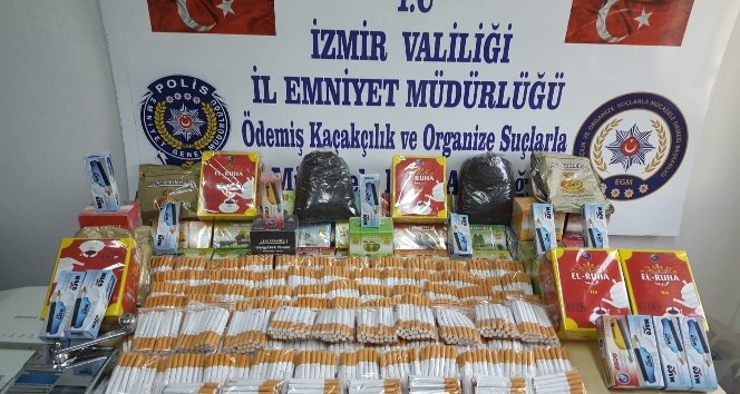 İzmir'de kaçak tütün operasyonu