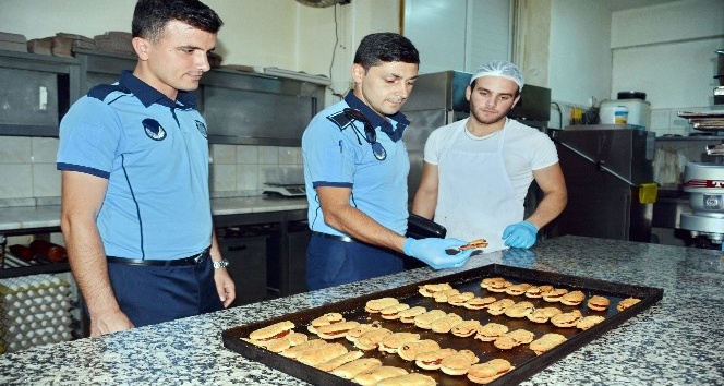 Aliağa Belediye Zabıtasından bayram denetimi