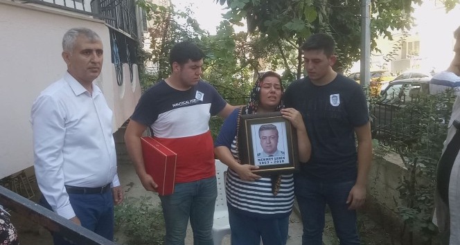 İzmir'de kurban kestikten sonra fenalaşan polis hayatını kaybetti