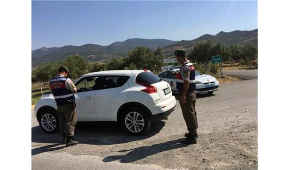 Jandarmanın Müdahalesi 5 Yaşındaki Çocuğun Hayatını Kurtardı