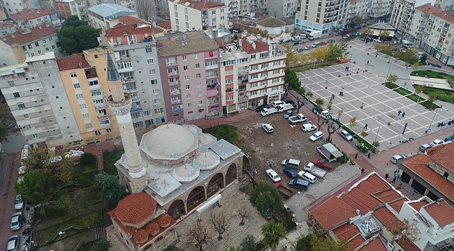 Manisa'da 600 Yıllık Camiye Çevre Düzenlemesi