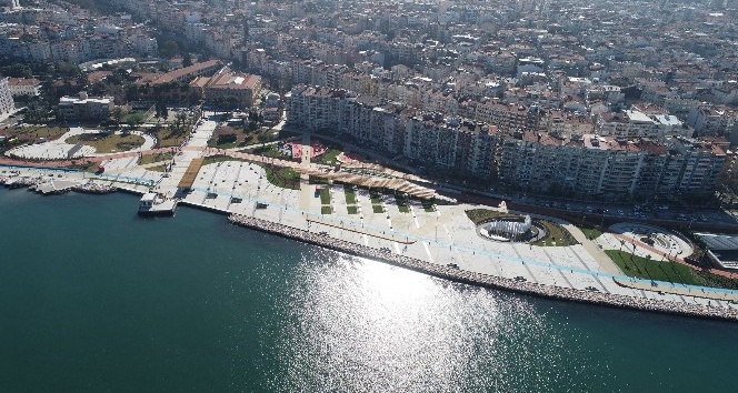 İzmir'in yeni meydanı açılıyor