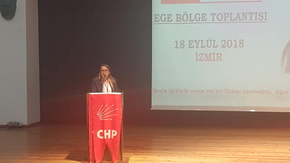 CHP İzmir'de beklenmeyen istifa