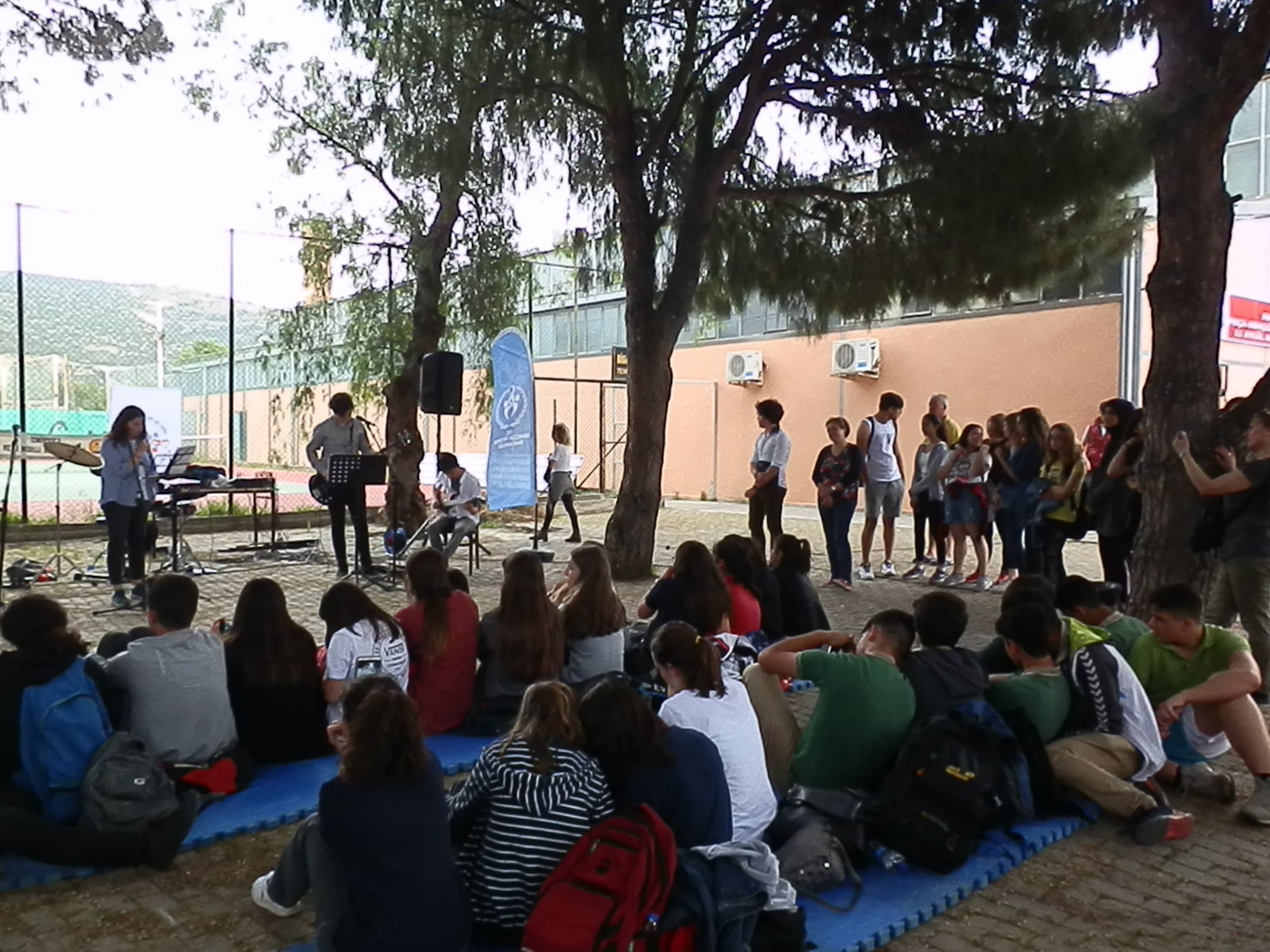 Foça'lı Gençler Gençlik Haftasını Coşkulu Etkinliklerle Kutluyor