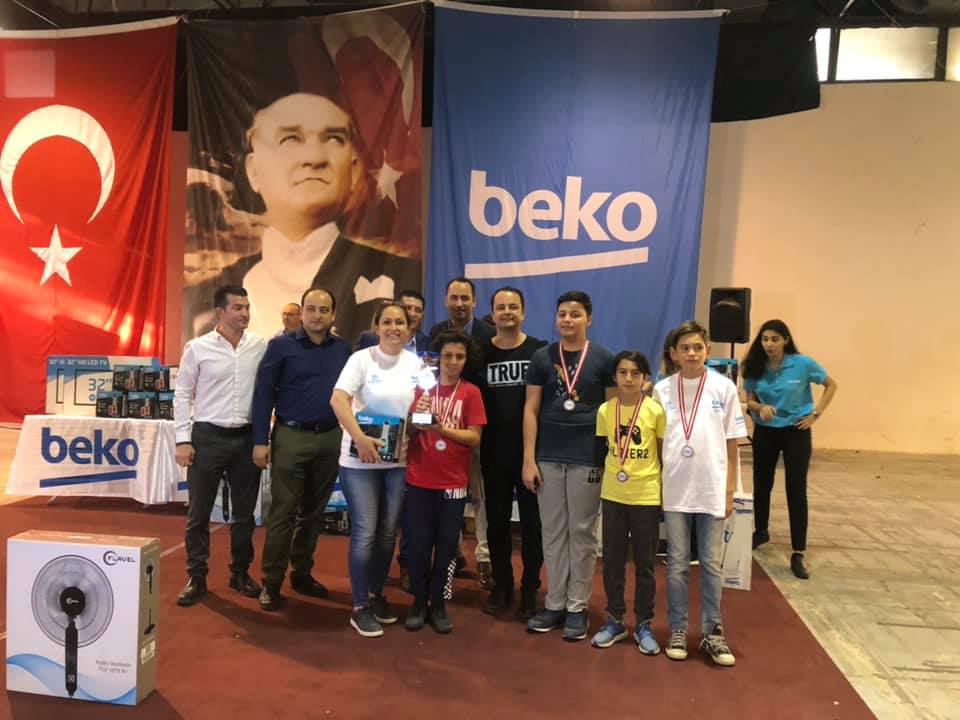 Beko 18. Satranç Şöleninde Aliağa Atatürk Ortaokulundan Büyük Başarı