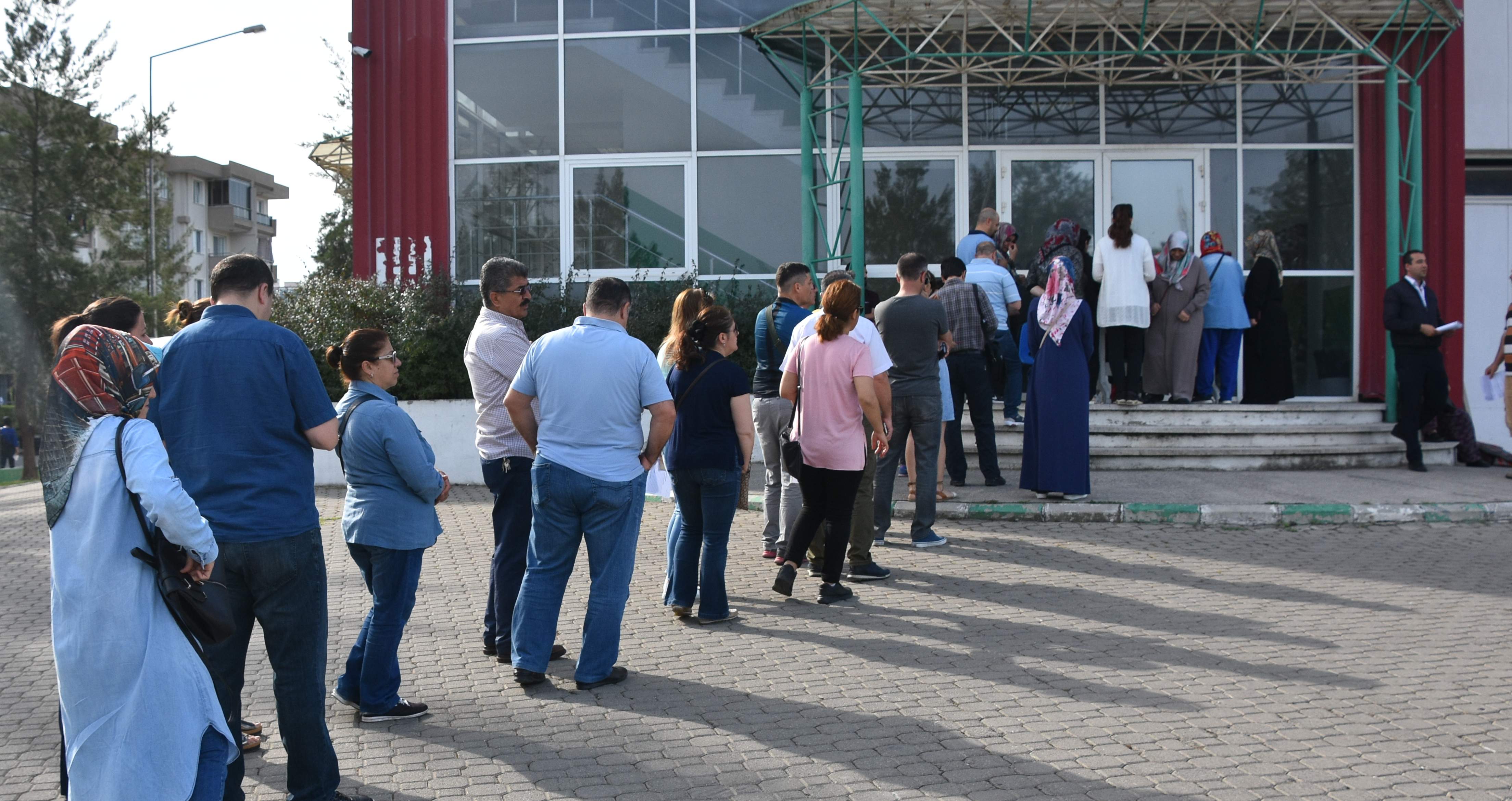 Aliağa Belediyesi'nin Yaz Spor Okullarına Yoğun İlgi