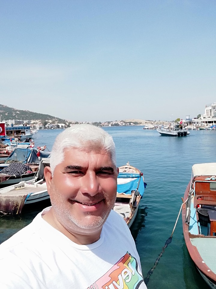 Foçalı Balıkçılar Ceyhan Çetin'le Devam Dedi