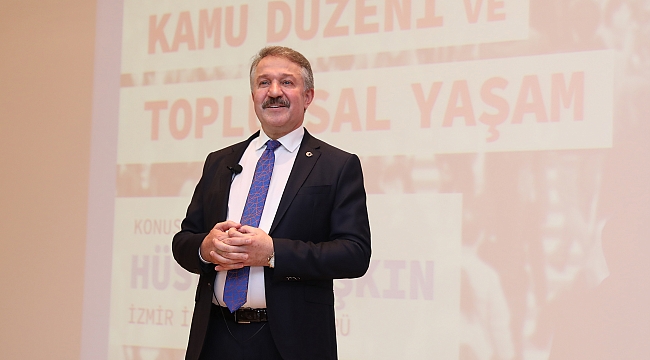 İzmir İl Emniyet Müdürü Aşkın, DEÜ'lülerle buluştu