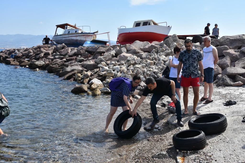 Dikili'de Deniz Temizliği Seferberliği