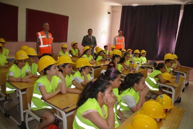 O sanayi kentinde iş güvenliği hamlesi: Anaokulundan liseye kadar öğrencilere eğitim.