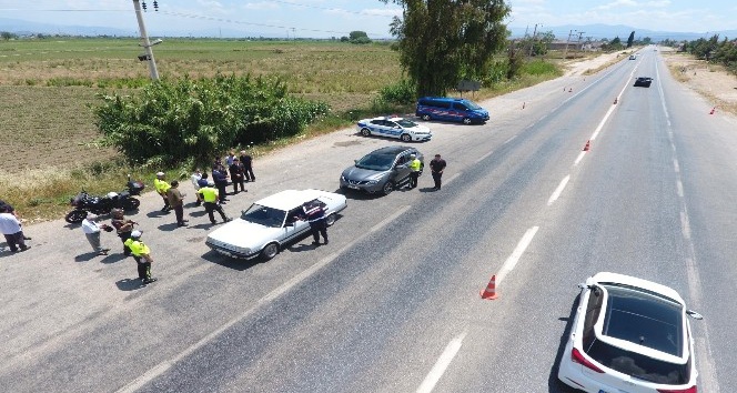 İzmir'de trafiğe havadan denetim