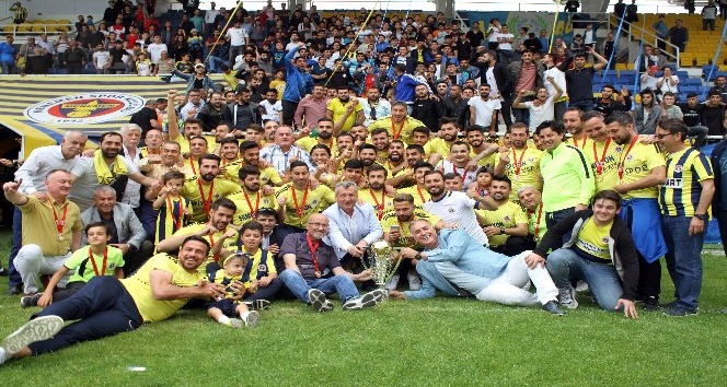şampiyon Menemenspor ile ilgili "Tahir Şahin" kararı