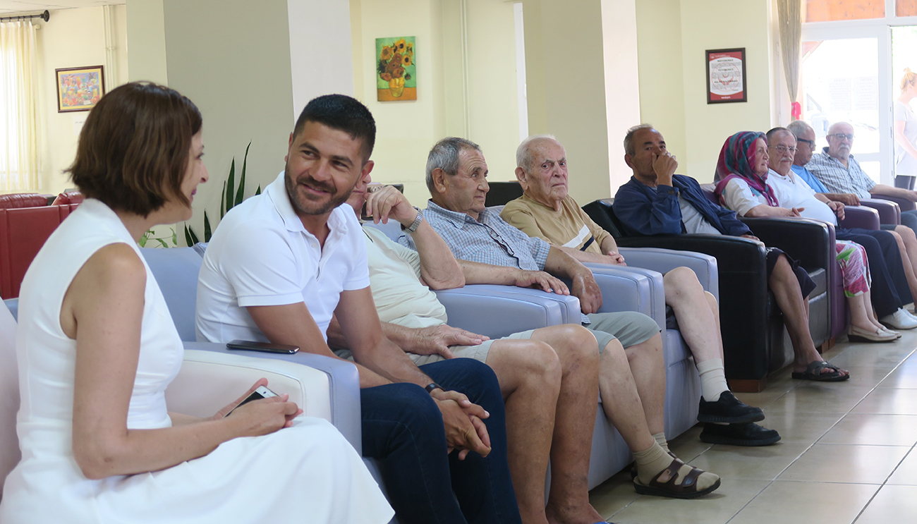 Başkan Fatih Gürbüz, Yaşlılar Evini Ziyaret Etti