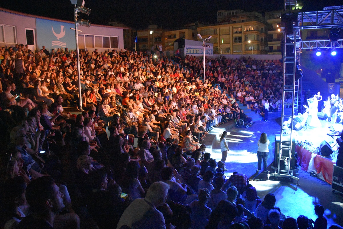 ASEV TSM KOROSU'NDAN 'EMEL SAYIN ŞARKILARI'