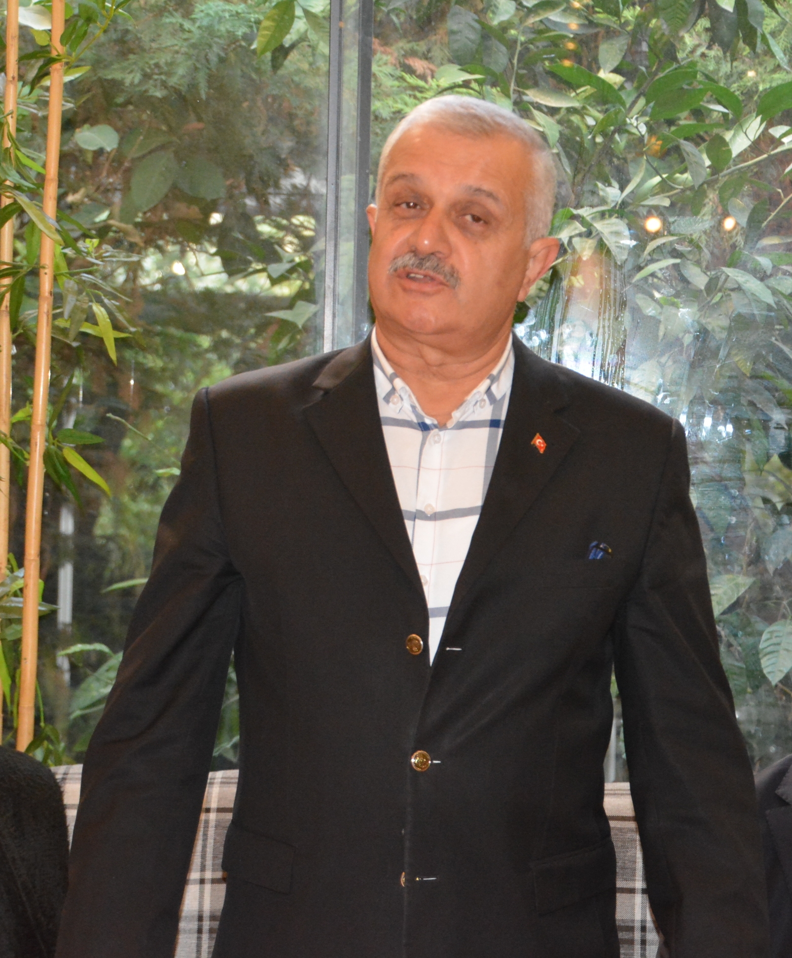 AK Parti Aliağa İlçe Başkanı Kazım Sayın, istifalar Konusunda açıklamada bulundu