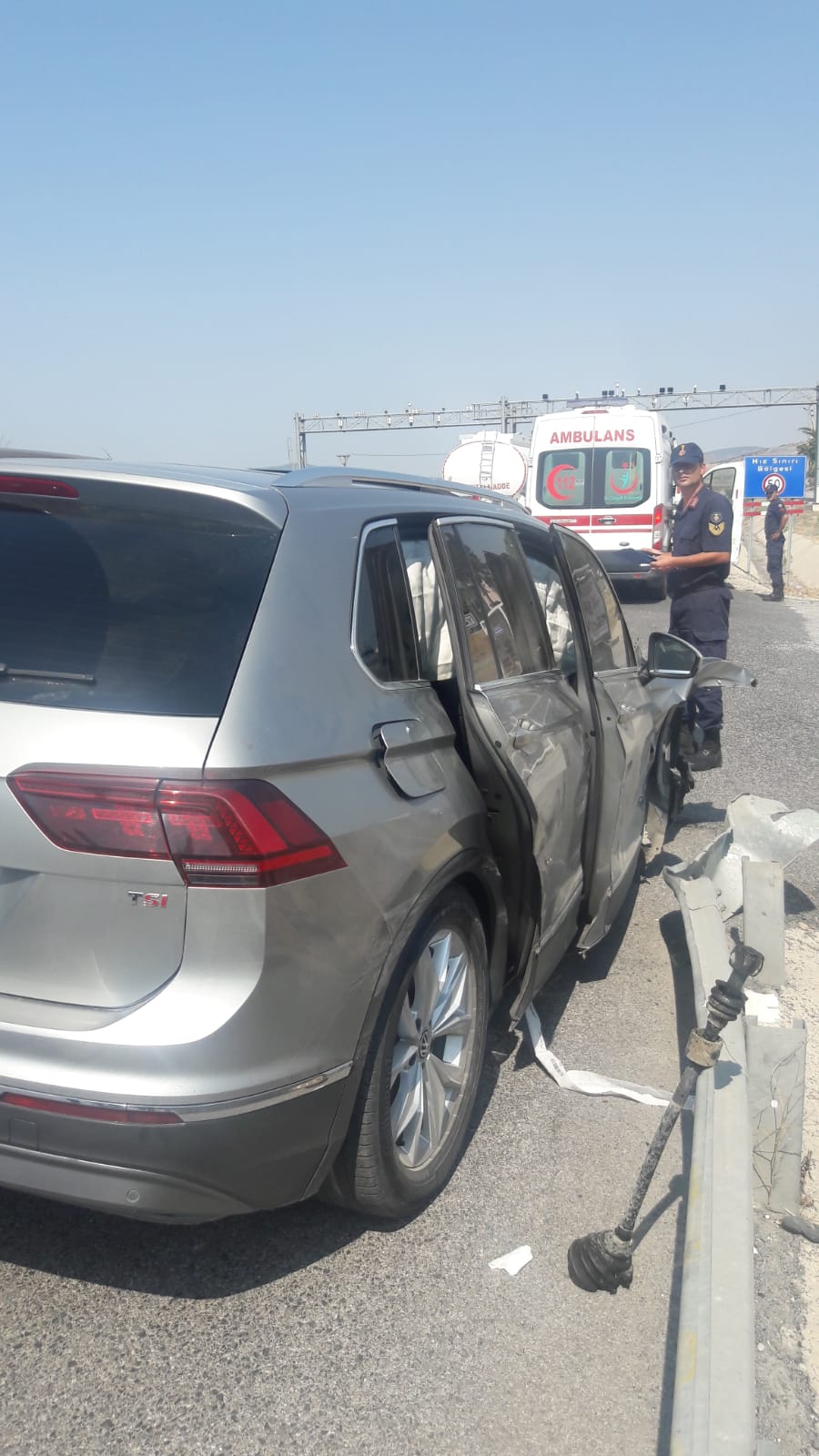 Aliağa'da trafik kazası: 1 Yaralı