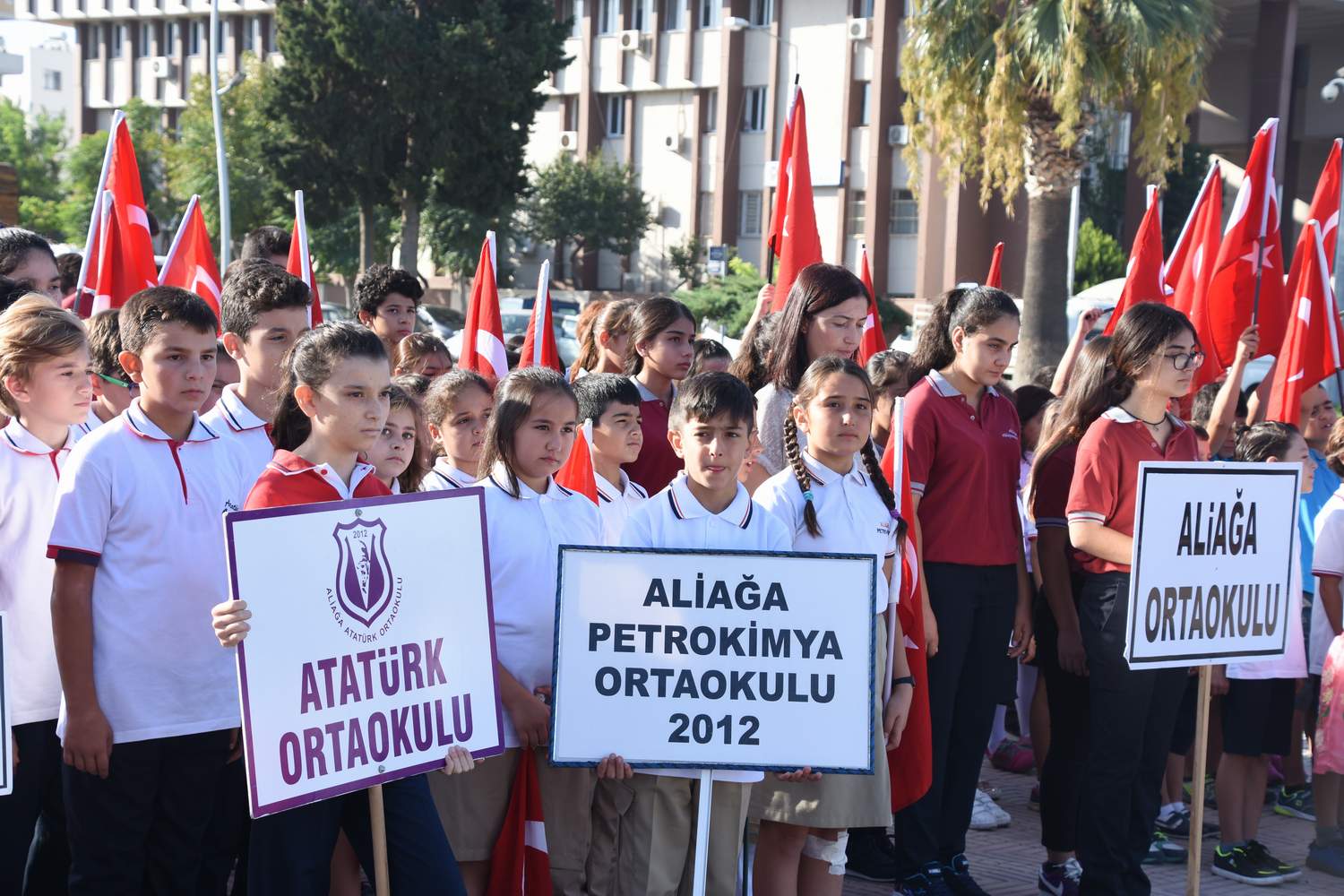 ALİAĞA'DA İLKÖĞRETİM HAFTASI BU YIL 16 EYLÜL'DE KUTLANACAK