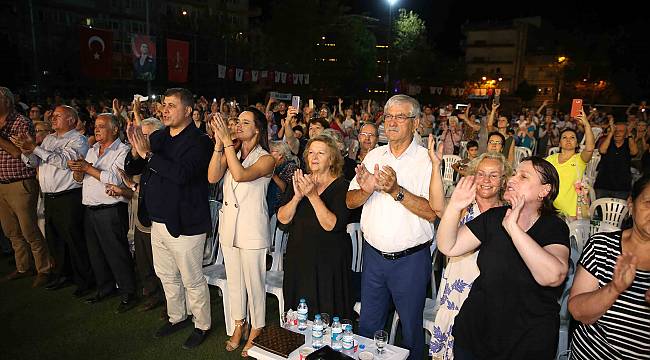 Karşıyaka'da "Rumeli ve Balkan Gecesi" düzenlendi