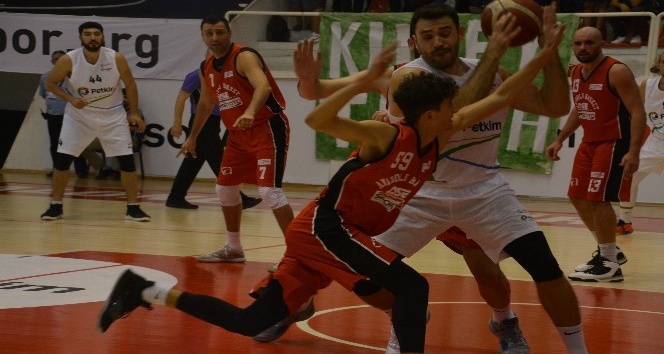 Petkim Spor: 100 - Anadolu Basket: 58