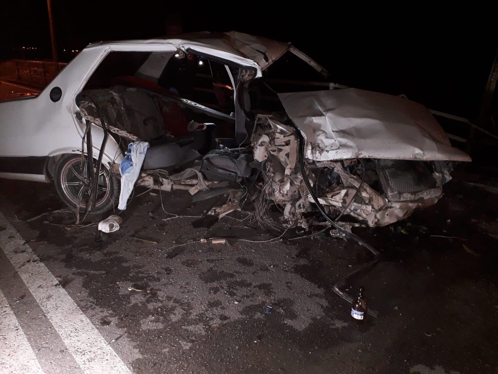 İzmir Kınık'ta feci kaza!  2 ölü 1 yaralı