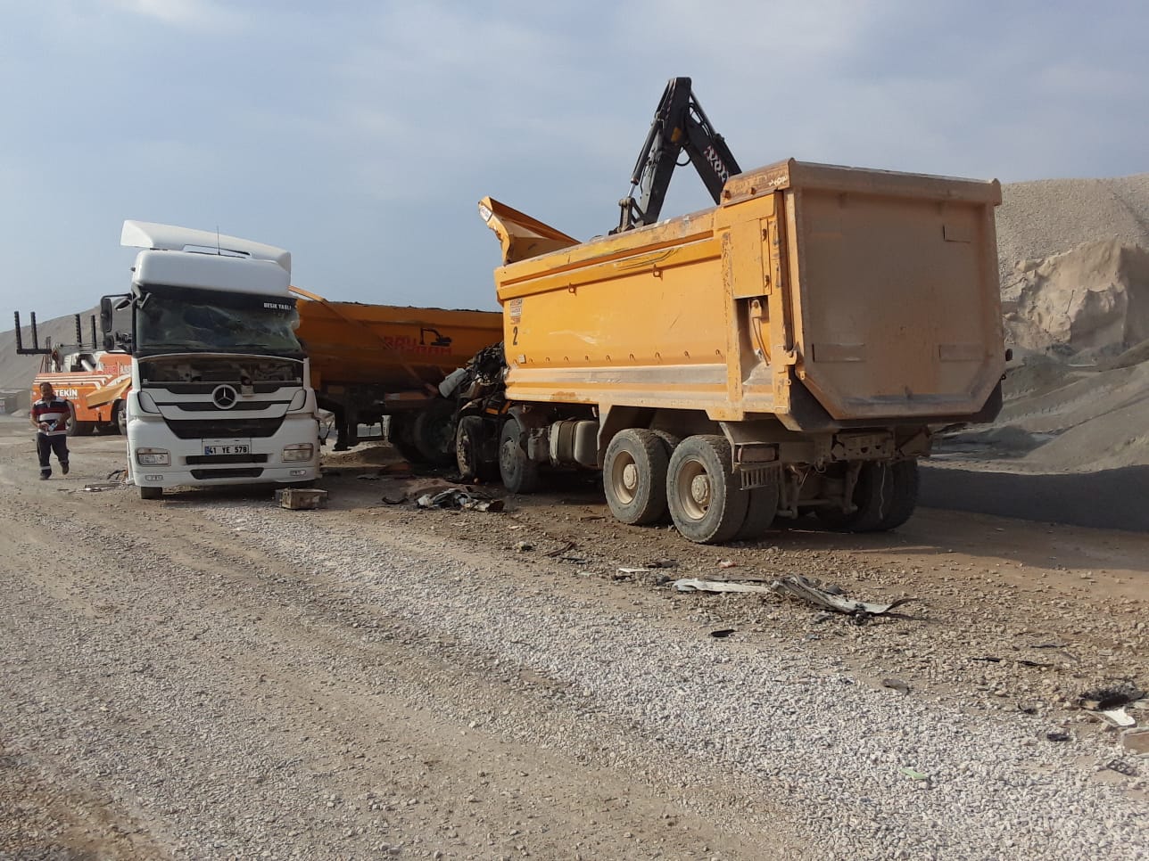 Aliağa'da Trafik Kazası :1 ölü 1 Yaralı