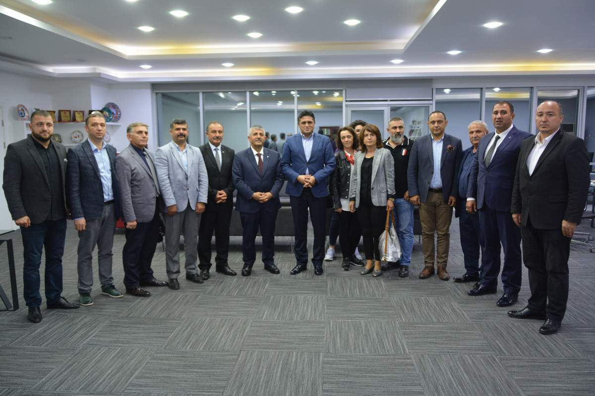 MHP İzmir İl Yönetiminden Başkan Serkan Acar'a Ziyaret