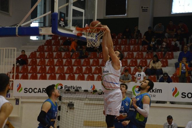 Final Spor :83 – Petkim Spor:90