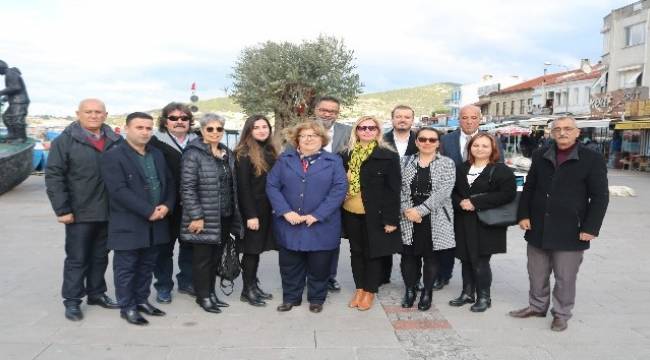 CHP Foça'nın yeni başkanı göreve başladı