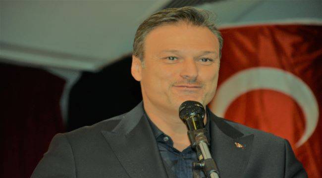 Alpay Özalan'dan Tunç Soyer'e: "SEN KİMSİN!.."