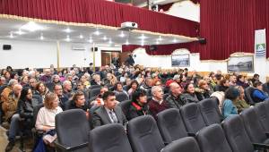 Foça'da kış sinemaları devam ediyor