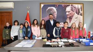 Foça'nın Çocuk Meclisi İlk Toplantısını Yaptı