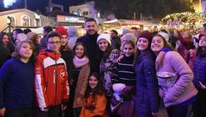 Foça Yeni Yıla Coşkuyla Girdi