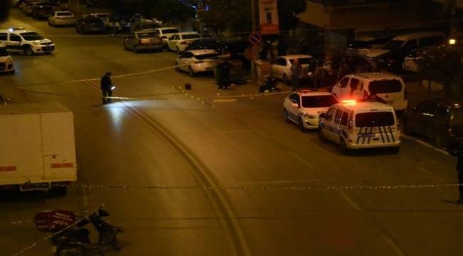 İzmir'de 2 kişinin öldüğü saldırıyla ilgili peş peşe gözaltılar