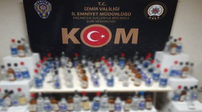 İzmir'de bin 406 şişe sahte içki ele geçirildi