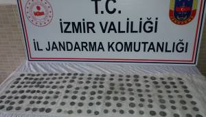 İzmir'de Kaçak Şarap ve Tarihi Eser Operasyonu
