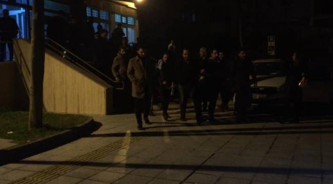 İzmir'de zehir tacirlerine darbe: 10 kişi tutuklandı
