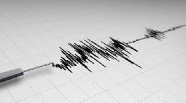 Akhisar'da 4.8 büyüklüğünde deprem
