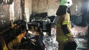 Aliağa 'da apartman dairesi yangını