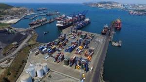 Aliağa, Ege Bölgesi'nin dış ticaret kapısı oldu
