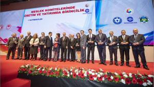 Ekonominin yıldızları ödüllerini aldı