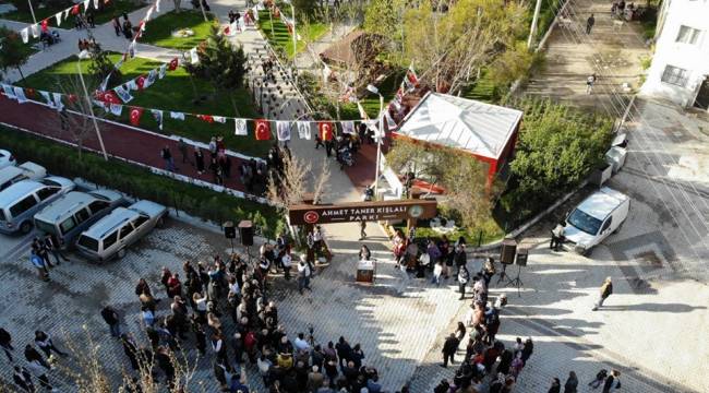  Ahmet Taner Kışlalı Parkı Menemen'de Açıldı
